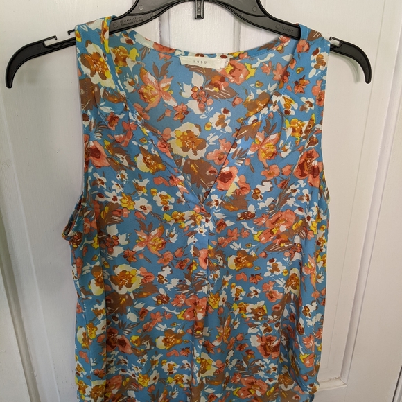 Lush Tank Top - Picture 3 of 6